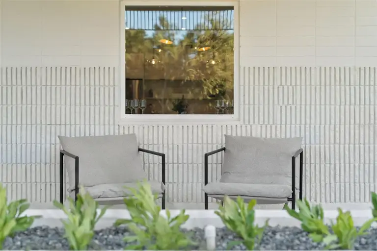 438 SKYFIELD CT — photo 3