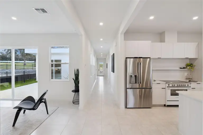 438 SKYFIELD CT — photo 4