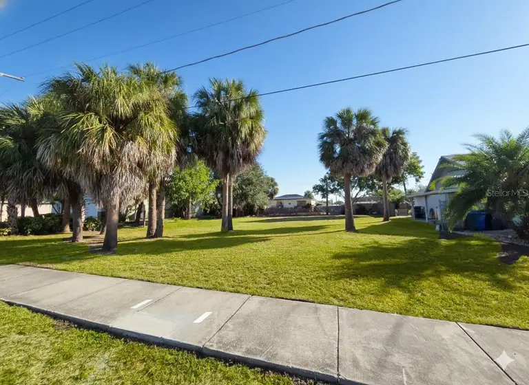 6225 FLAMINGO DR — photo 3