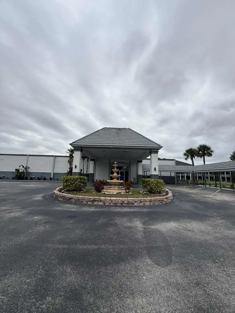 2050 E IRLO BRONSON MEMORIAL HWY #108