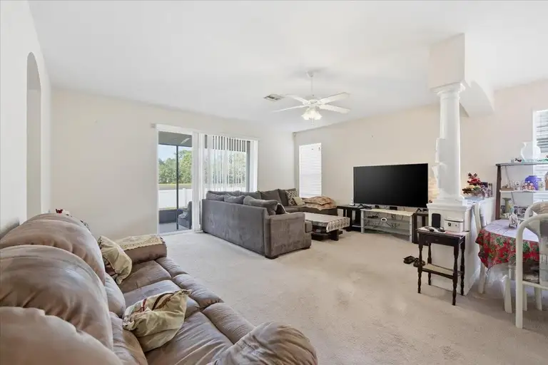 18425 CYPRESS BAY PKWY — photo 3
