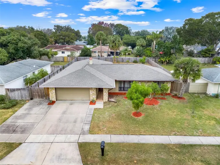 1009 TERRY DR — photo 4