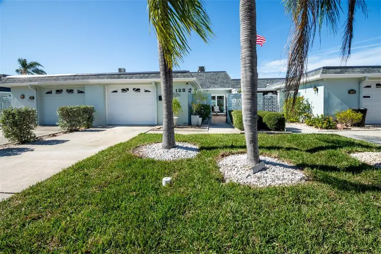 128 BOCA CIEGA POINT BLVD N — photo 2
