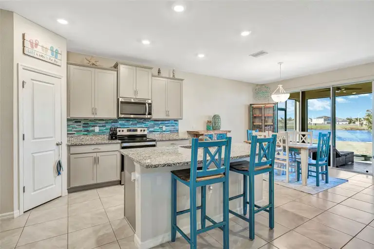 16638 MOONER PLANK CIR — photo 4