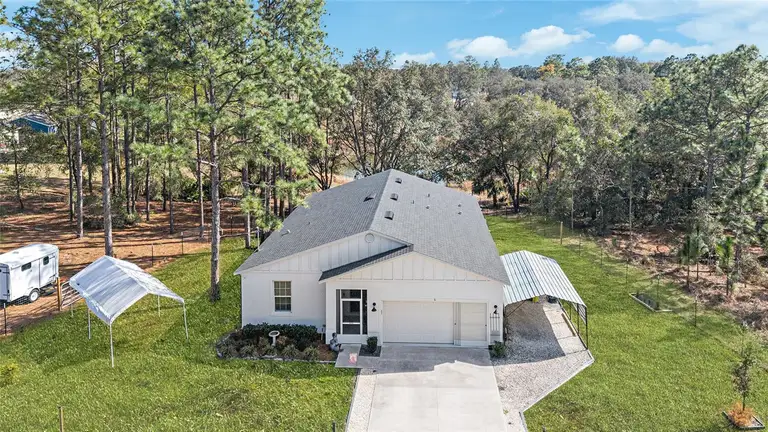 6 MALAUKA CIR