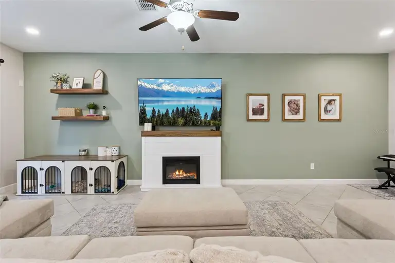 8816 SHADY PAVILLION CT — photo 3