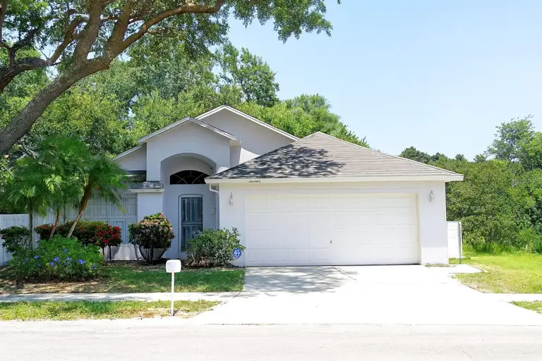 1802 DURKEE PL
