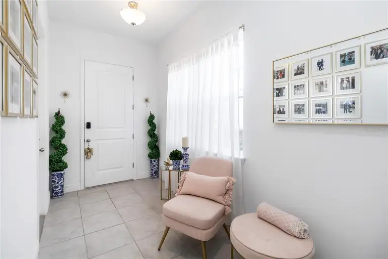 15742 VETTA DR — photo 3