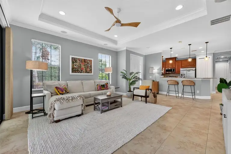 13211 PRIMA DR — photo 4