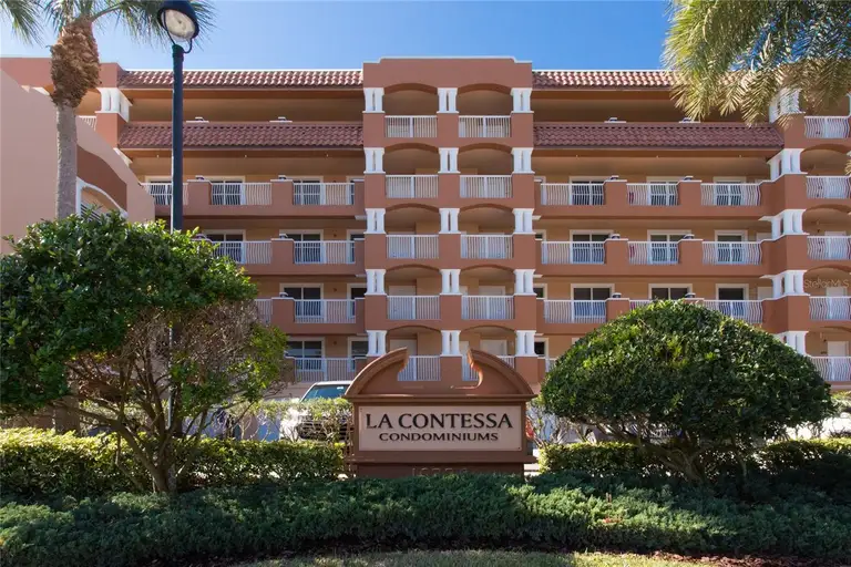 16326 GULF BLVD #307 — photo 2