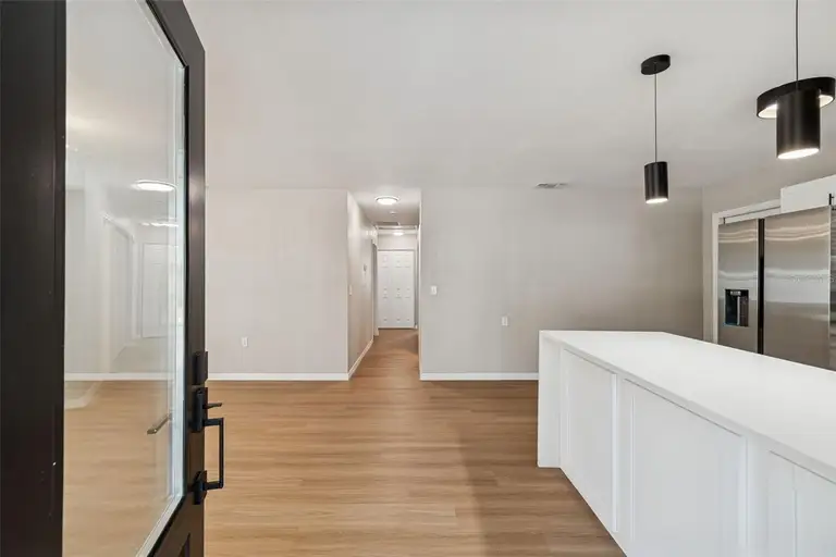 7139 PINEWOOD DR — photo 5
