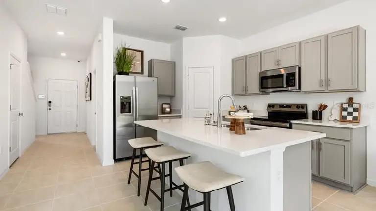 7166 GRAND FOREST WAY — photo 3