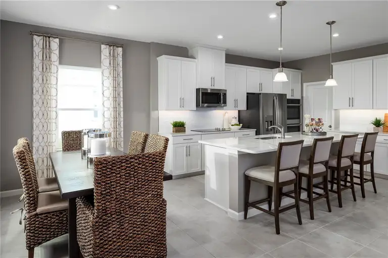 2434 LANDING DR — photo 4
