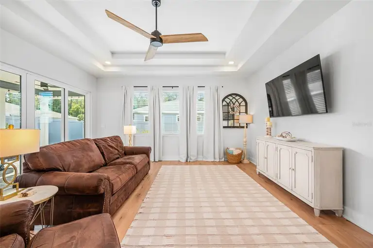 598 SW 144TH DR — photo 4