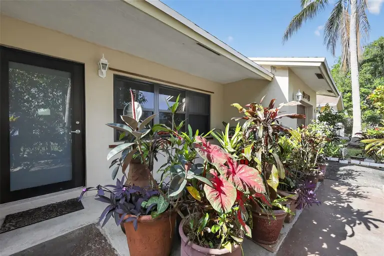 9522 AFFIRMED LN — photo 3