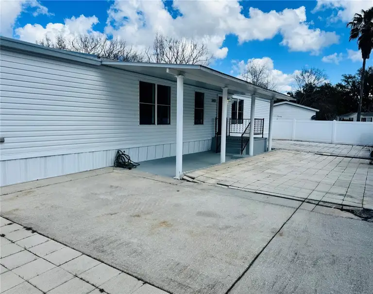 4822 ROLLING MEADOW DR — photo 5