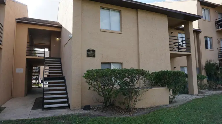 5219 VIA HACIENDA CIR #B209 — photo 3