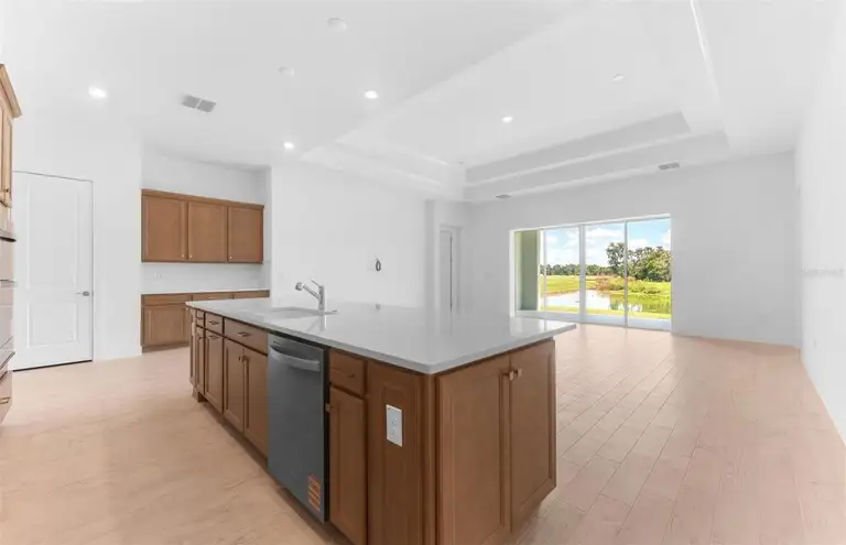5189 EVERLONG DR — photo 3