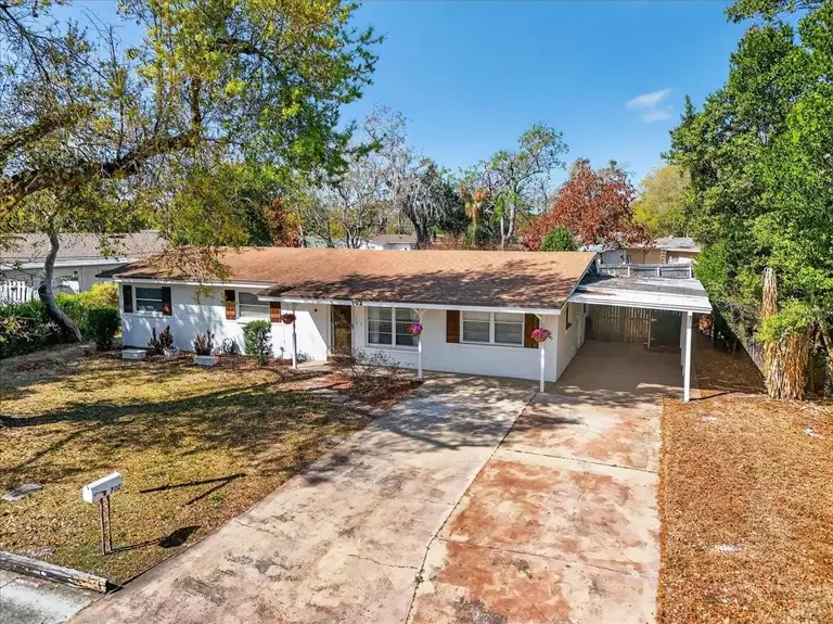 702 CARMEN DR — photo 2