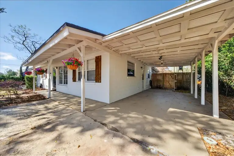 702 CARMEN DR — photo 4