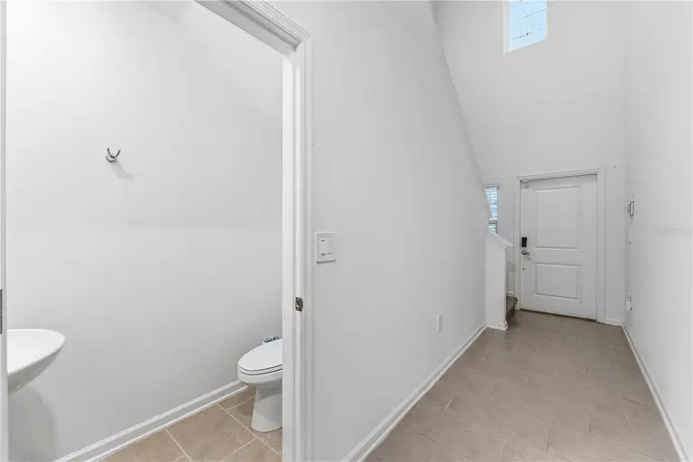 1126 JAMES PAUL RD — photo 3