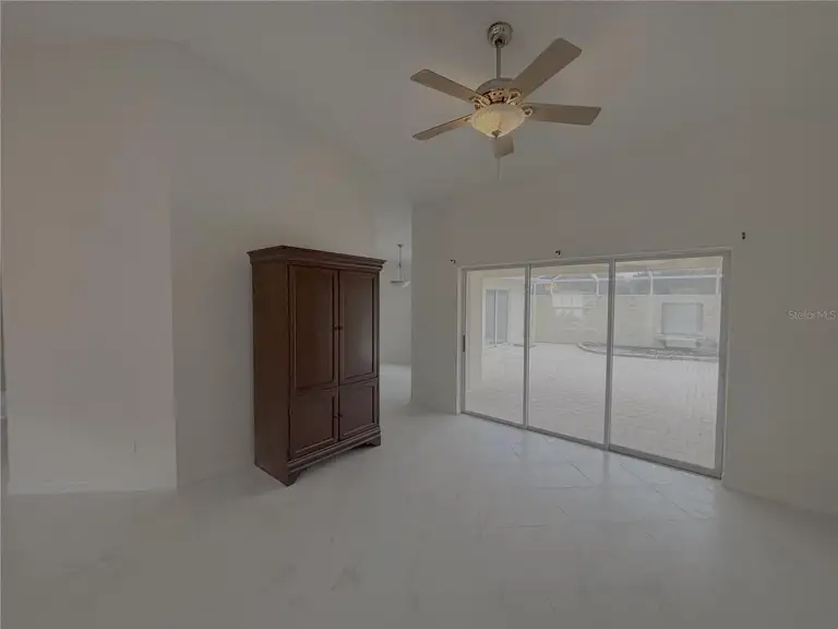 11435 SW 140TH AVE — photo 5