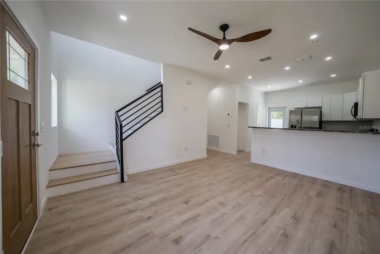 316 SE 6TH ST — photo 5