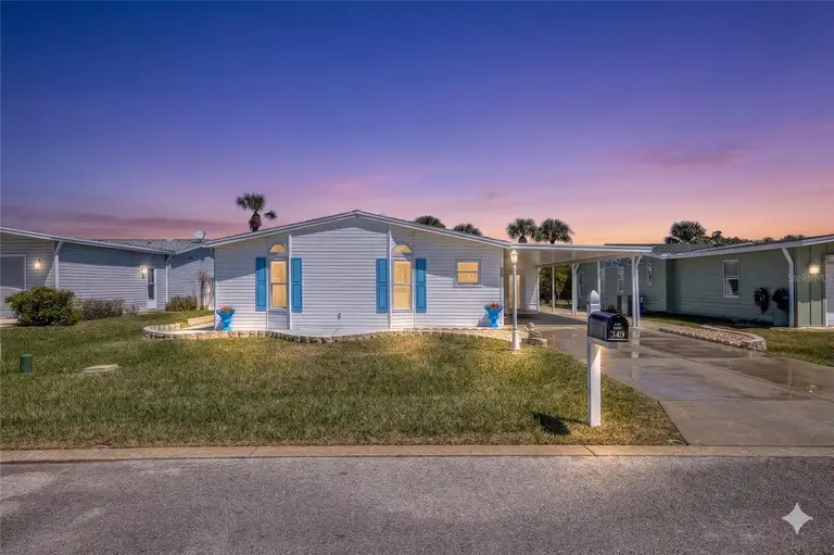 349 MARSH LANDING LOOP