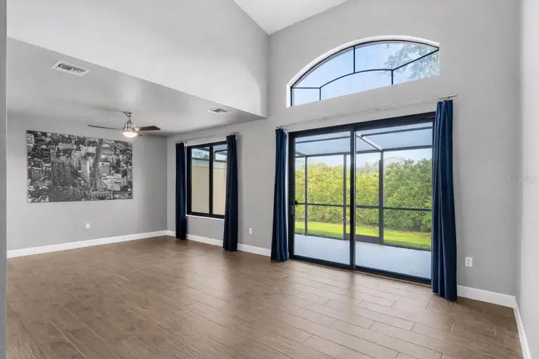 1010 WINDERLEY PL #127 — photo 3