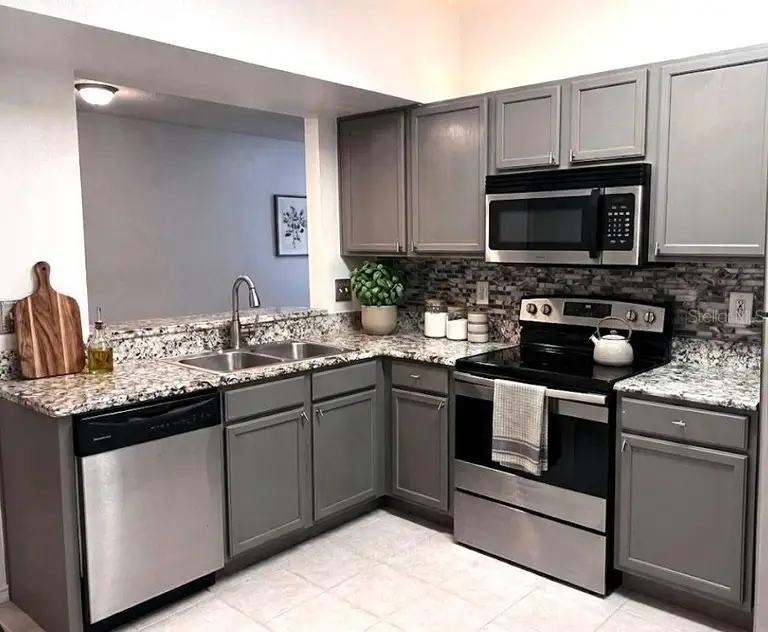 9520 AMBERDALE CT #101 — photo 5