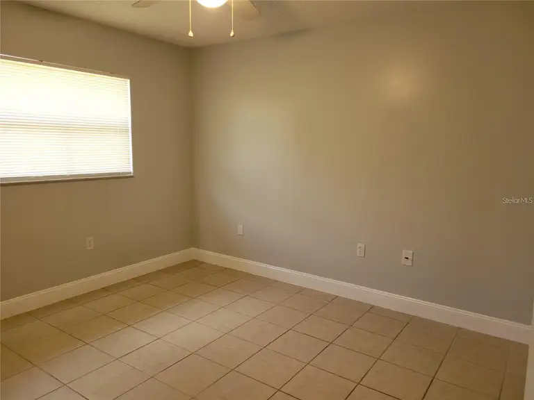 807 MCLAIN CT — photo 2