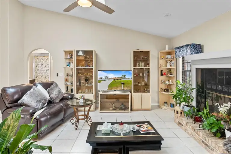 3132 SKY ST — photo 4