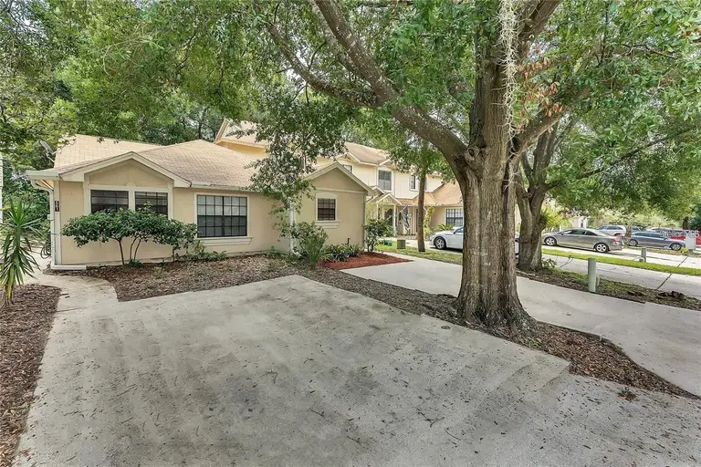 563 NORTHBRIDGE DR