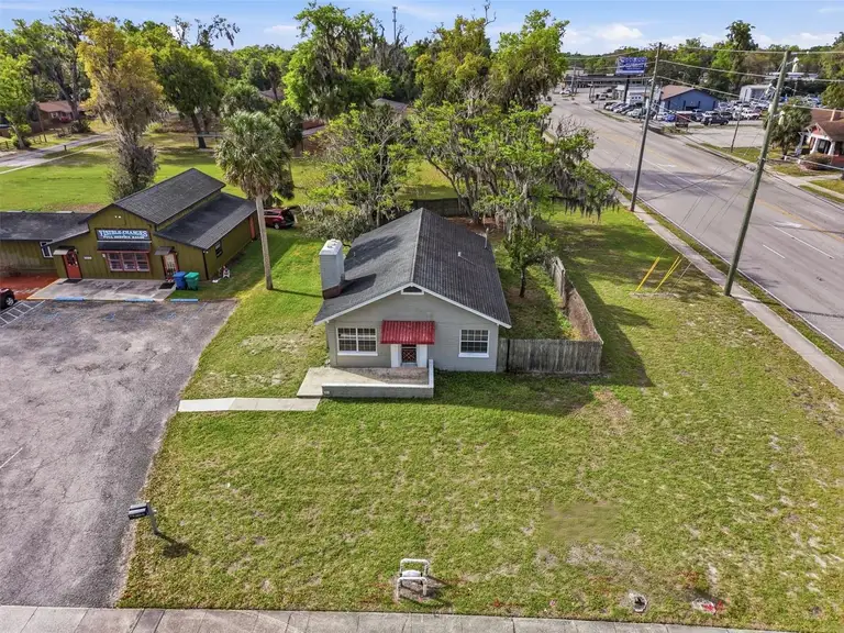 1030 CAMPHOR LN — photo 3