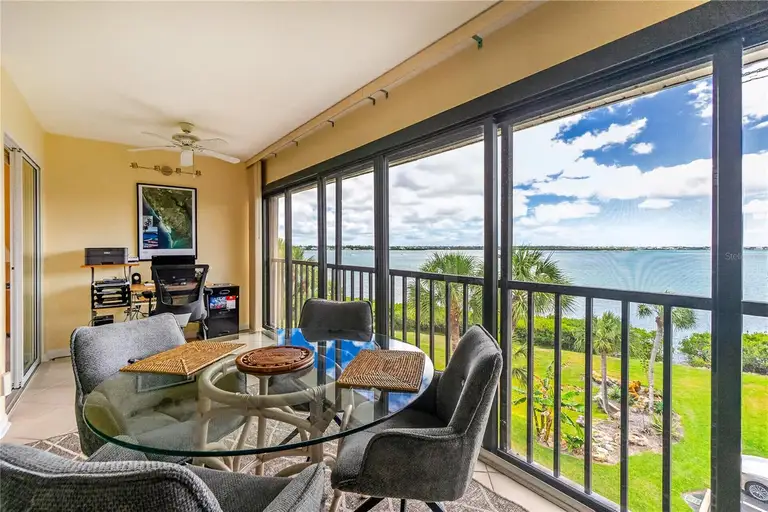 1591 BEACH RD #407 — photo 3