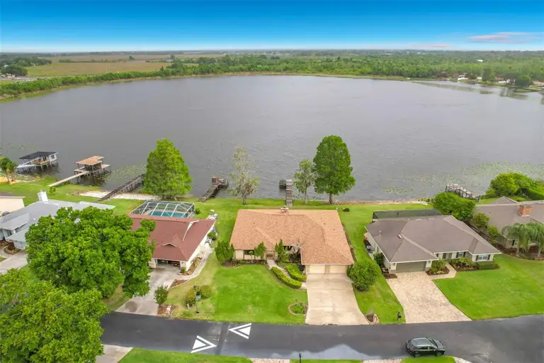 247 S LAKE PANSY DR — photo 3