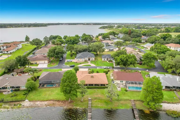 247 S LAKE PANSY DR — photo 4