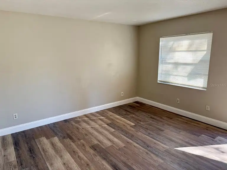 3906 E BIRD ST #B — photo 3