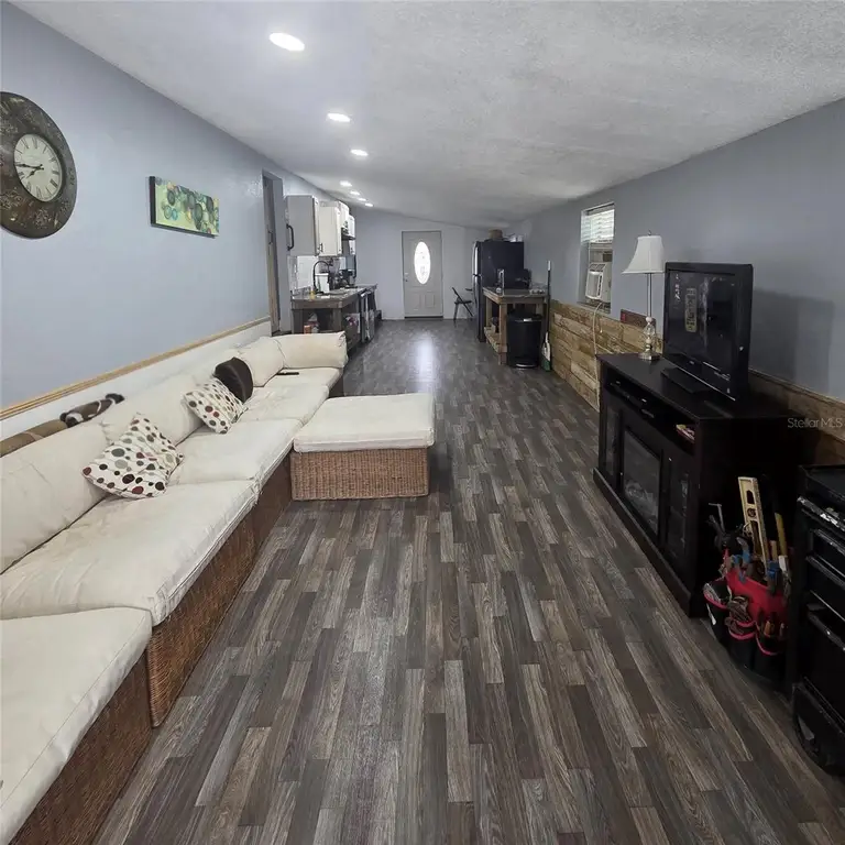 6726 ALBATROSS LN — photo 4