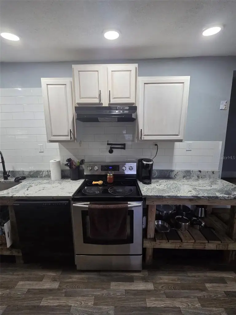 6726 ALBATROSS LN — photo 5
