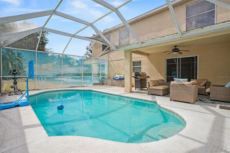 8105 RIVER MONT WAY — photo 3