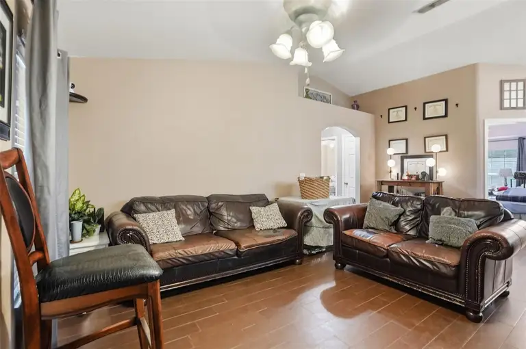 15396 FLEETWOOD RD — photo 5