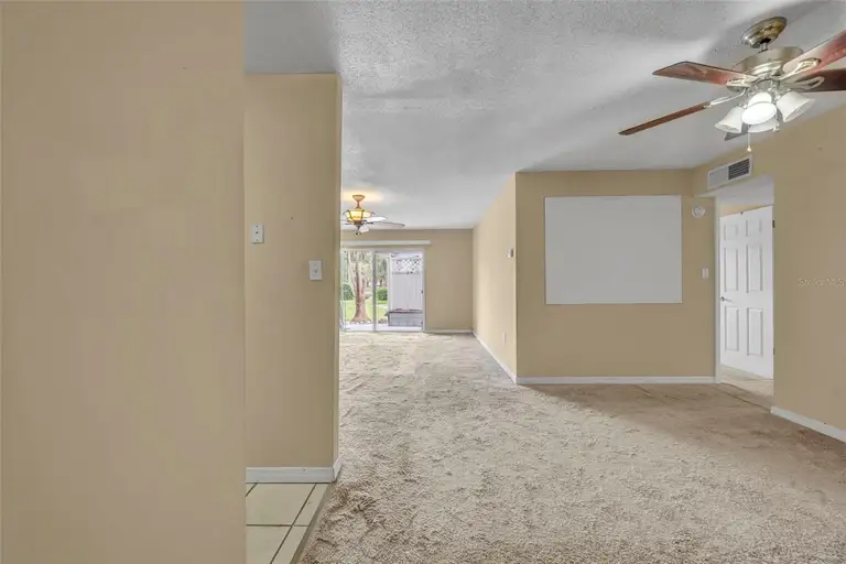 1695 LEE RD #E116 — photo 4