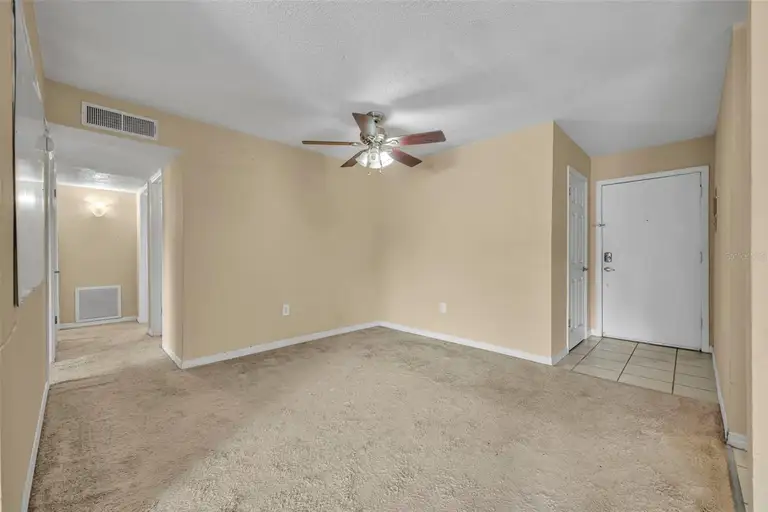 1695 LEE RD #E116 — photo 5