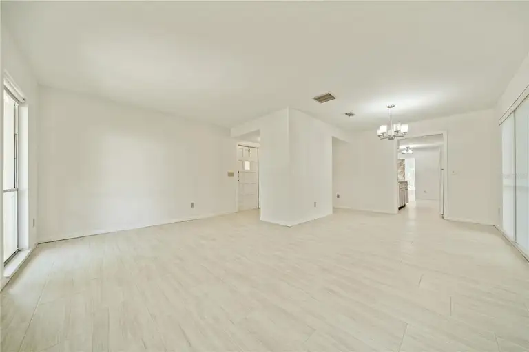 10403 LAKE CARROLL WAY — photo 4