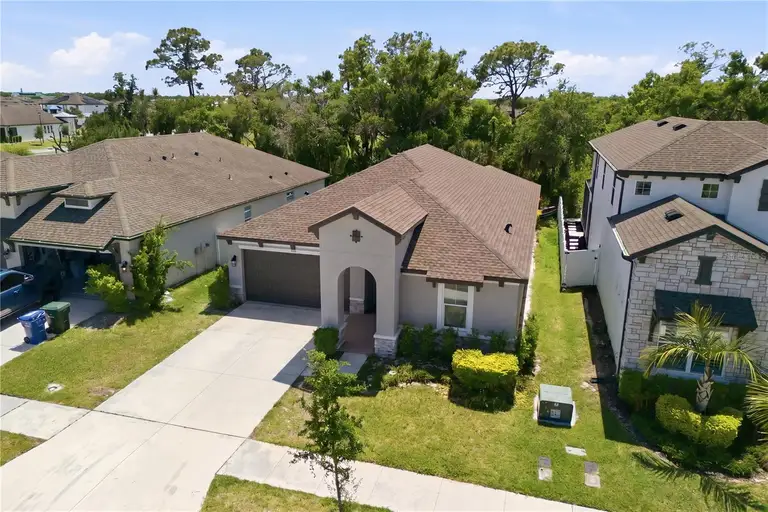 3557 SECLUDED CT — photo 4