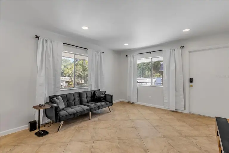 303 RIDGE BLVD #2100 — photo 4