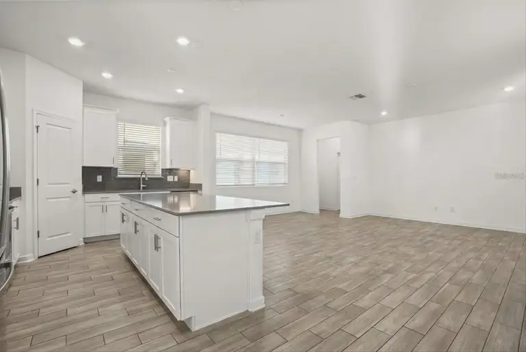 2999 ADDISON BLVD — photo 3
