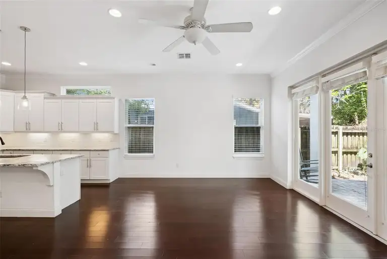 2505 DEPAUW AVE — photo 4