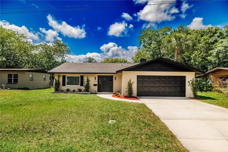 370 SULTANA LN